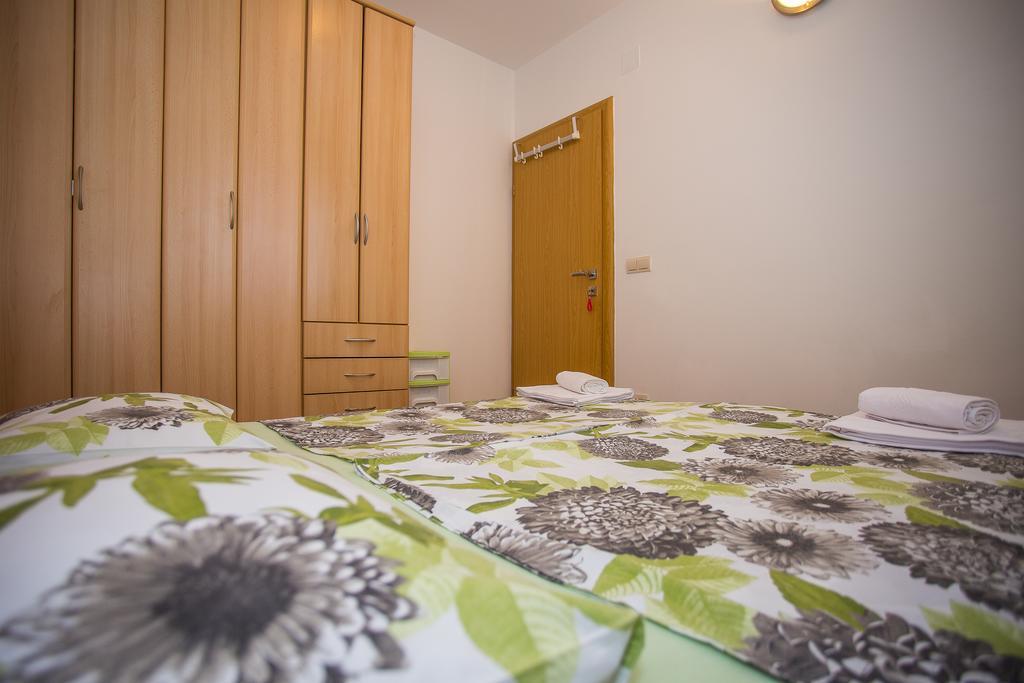 Apartments Mira Kaštela Zewnętrze zdjęcie