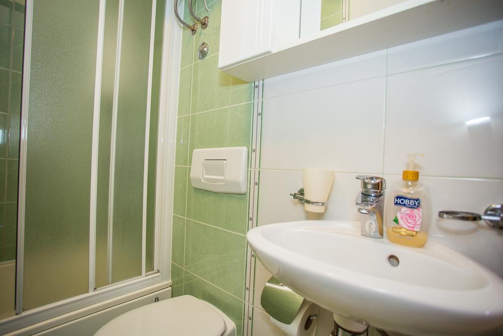 Apartments Mira Kaštela Zewnętrze zdjęcie